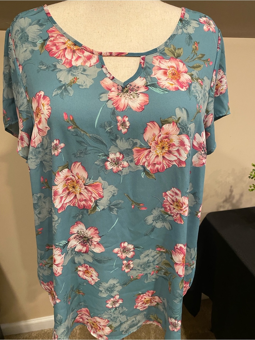 torrid Teal Floral Keyhole Blouse with Pink Blooms